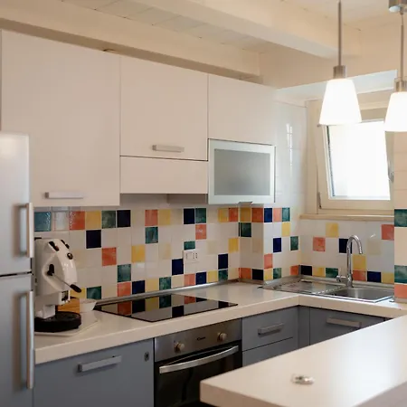 Sassi Sedicidiciotto *